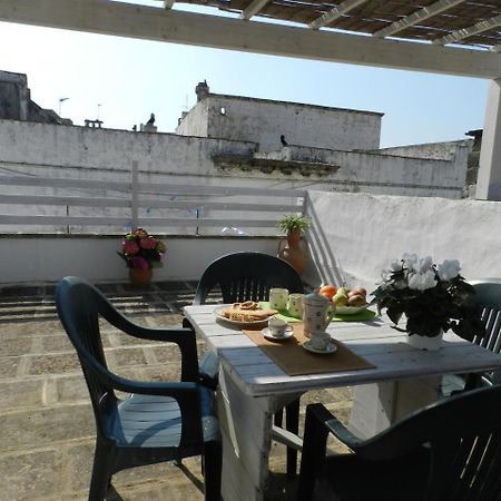 Casa Corte Con Terrazza Taviano  Buitenkant foto